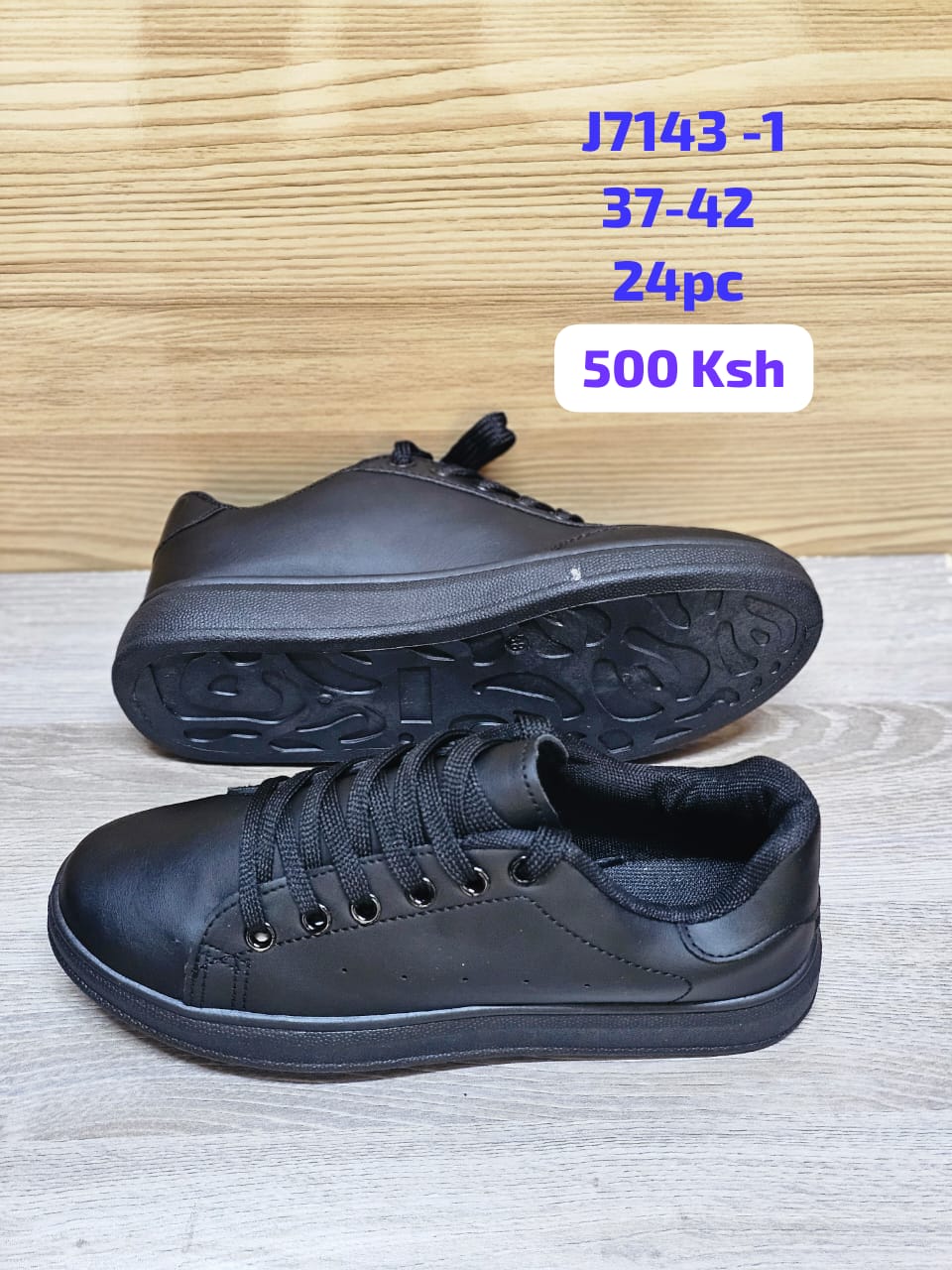 Ladies sneakers