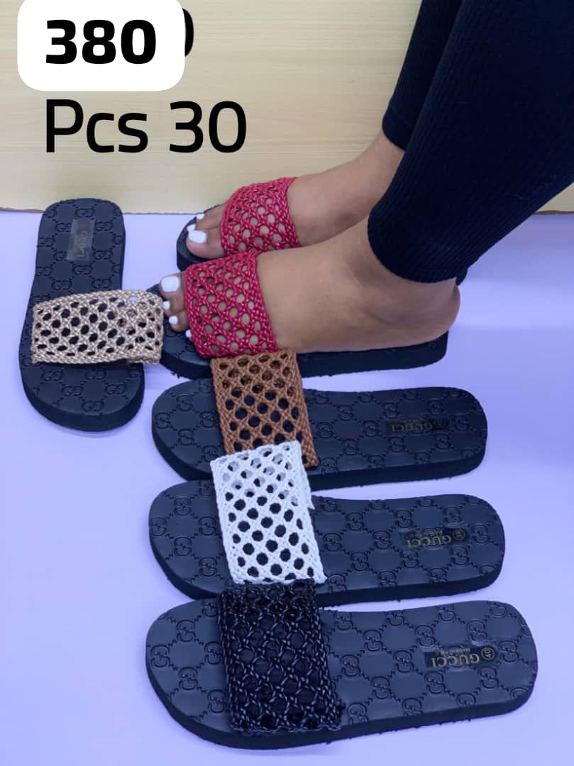 Ladies sandals