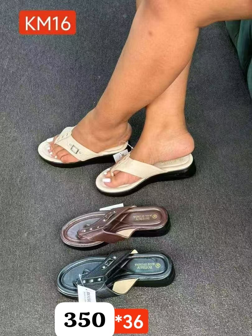 Ladies open wedge