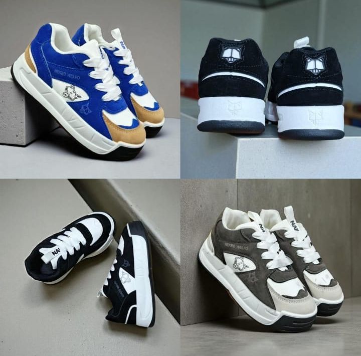 Naked Wolfe original