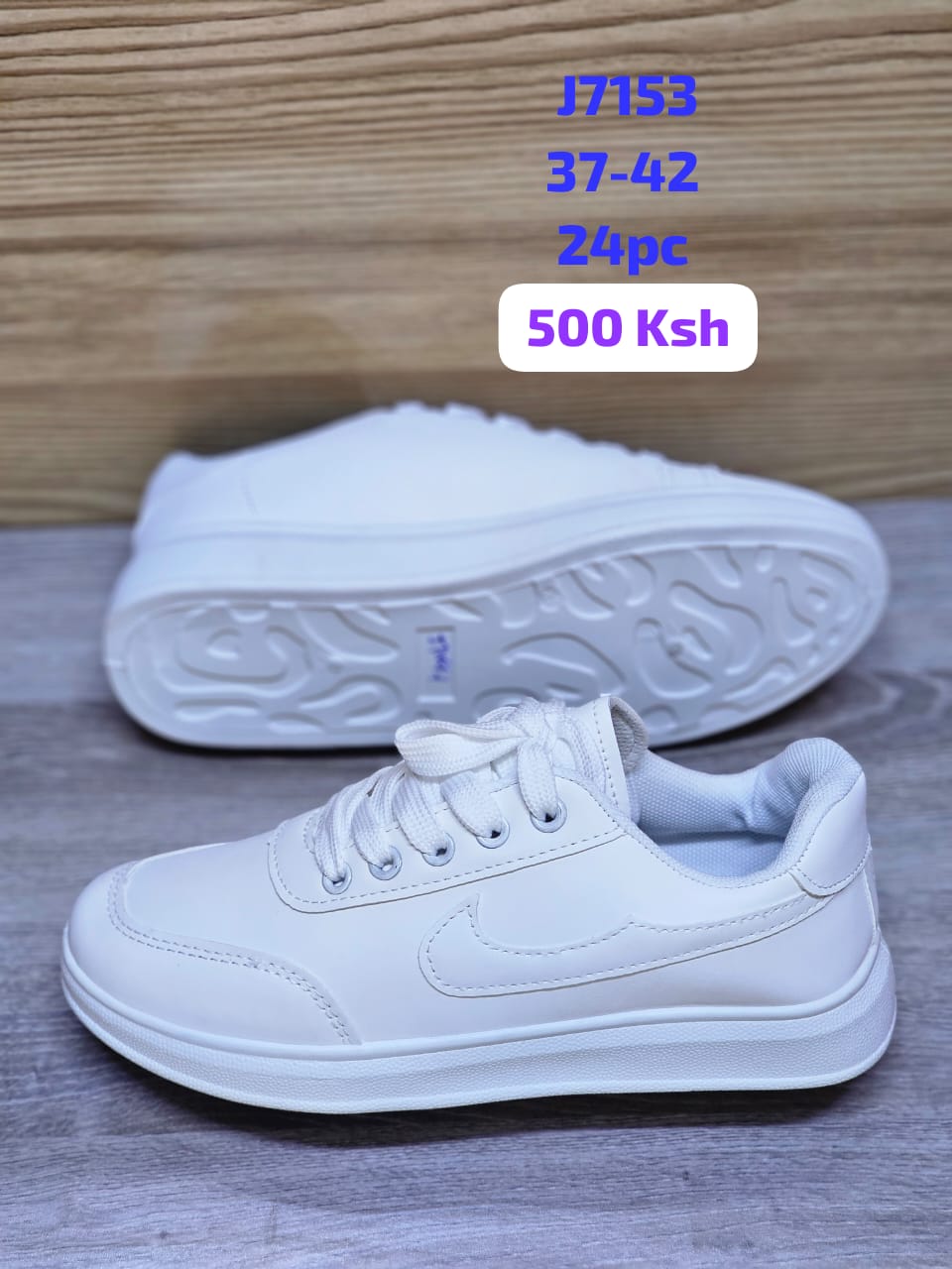 J7153 Allwhite sneakers