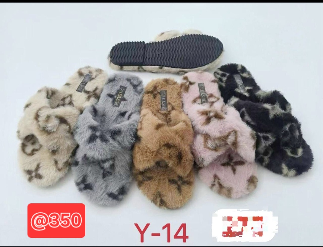 Fluffy sandals